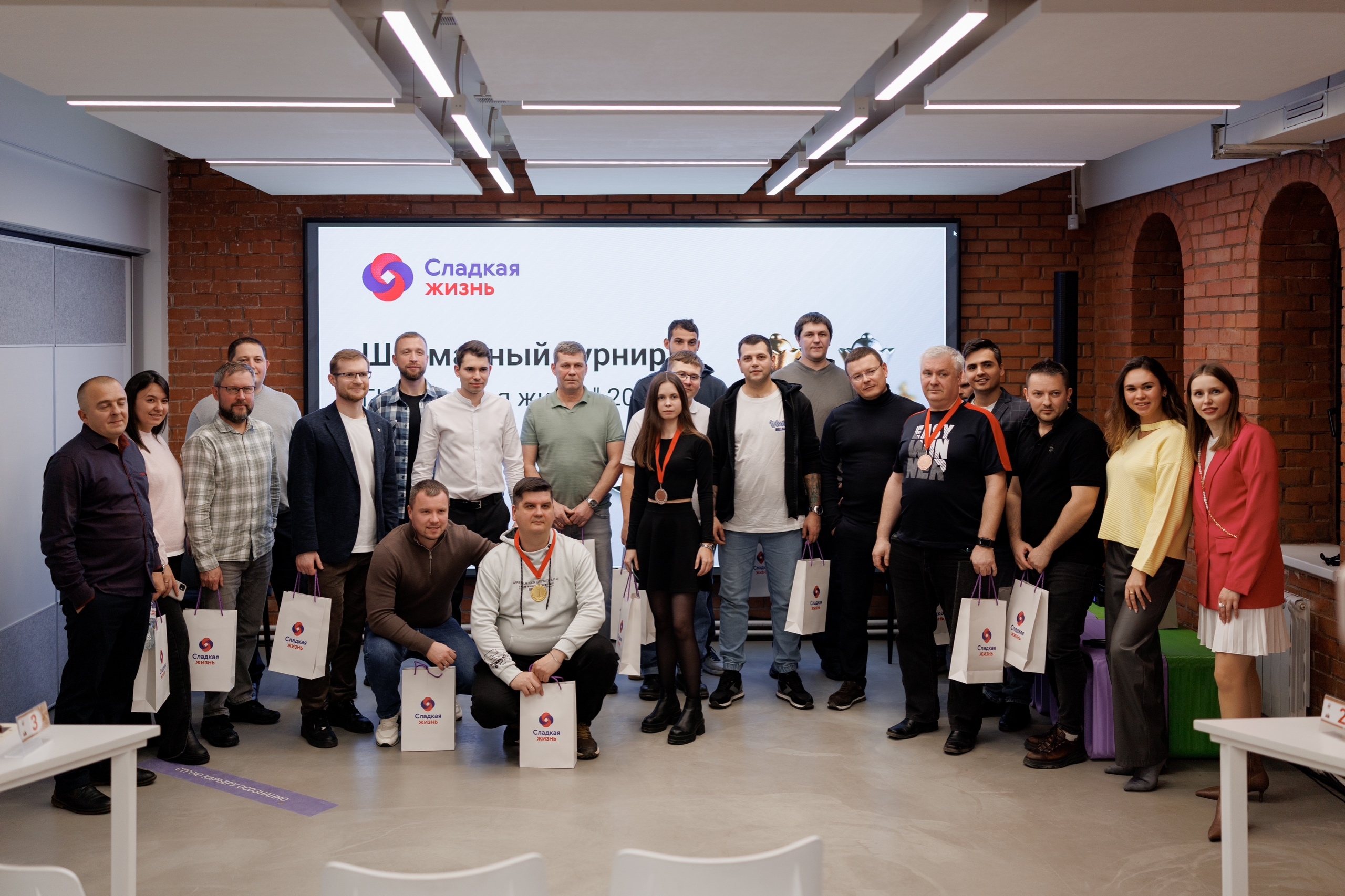 -uiucaAWYb5mRurfAepncmvGUuHxO07x22BrZUkd-Dw40h2ytTuVC-yNTOlb_3nhmkzIZG-XWU0eZzzuch-nhxM3.jpg (2.25 MB)